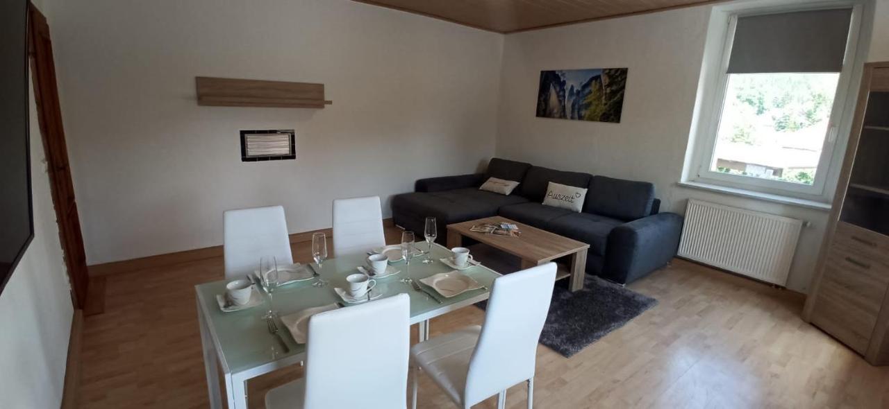 Ferienwohnung 2 Am Hofladen Hellendorf Bad Gottleuba-Berggiesshuebel Bagian luar foto